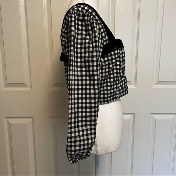 NWOT BCBGeneration Cropped Gingham Top Black White Medium - Picture 7 of 10